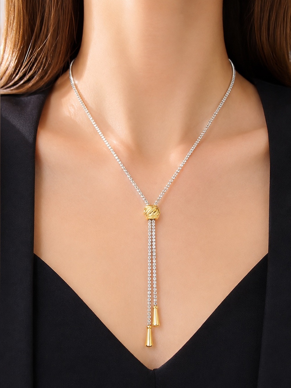 ✨ Elegant Tassel Drop Necklace